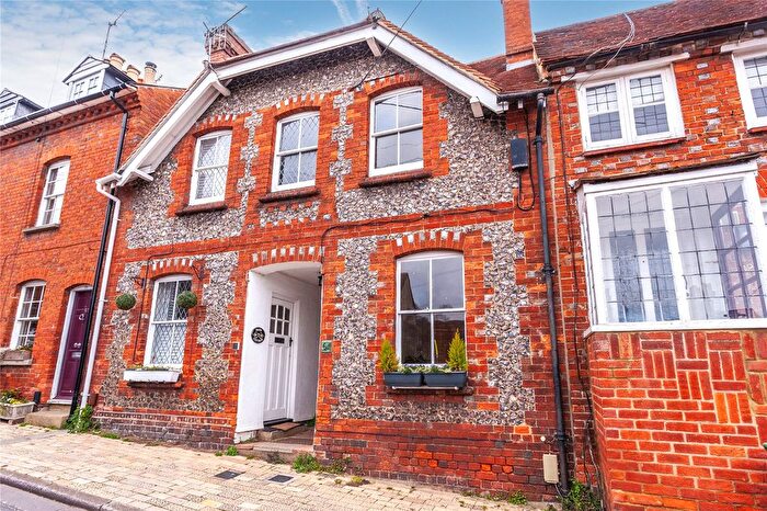 2 Bedroom End Of Terrace House For Sale In West Street, Henley-On-Thames, Oxfordshire, RG9