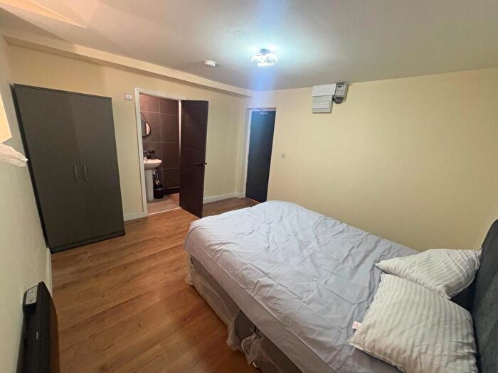 1 Bedroom House Of Multiple Occupation To Rent In Main Street, Mexborough, S64
