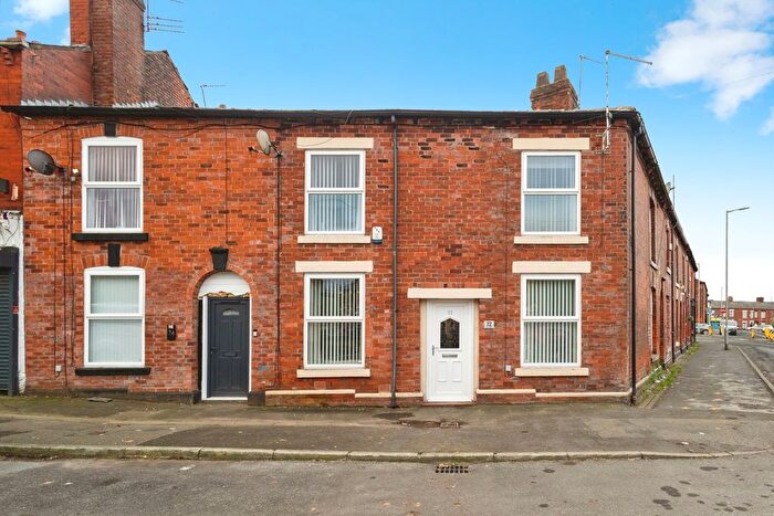2 Bedroom End Terrace House For Sale In Lindsay Street, Stalybridge, SK15