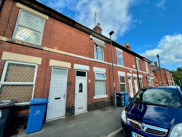 3 Bedroom Terraced House To Rent In Bakewell Street, Derby, DE22