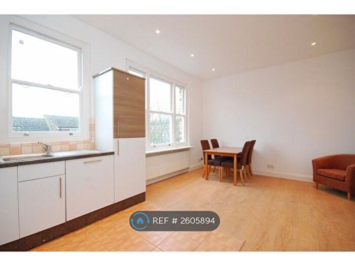 1 Bedroom Flat To Rent In Moray Mews, London, N7