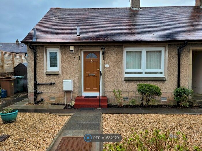 1 Bedroom Bungalow To Rent In Parkgrove Gardens, Edinburgh, EH4