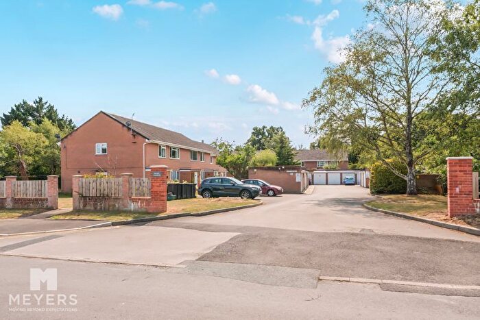 2 Bedroom Flat For Sale In Priory Gardens, West Moors, BH22