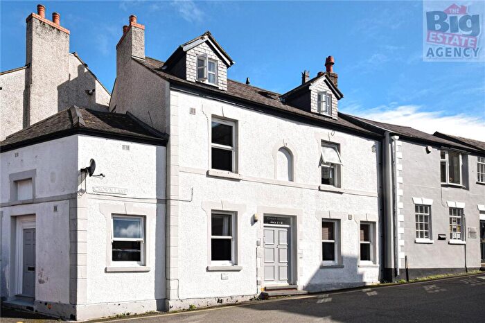 Apartment To Rent In Crown House, Crown Lane, Denbigh, Denbighshire, LL16