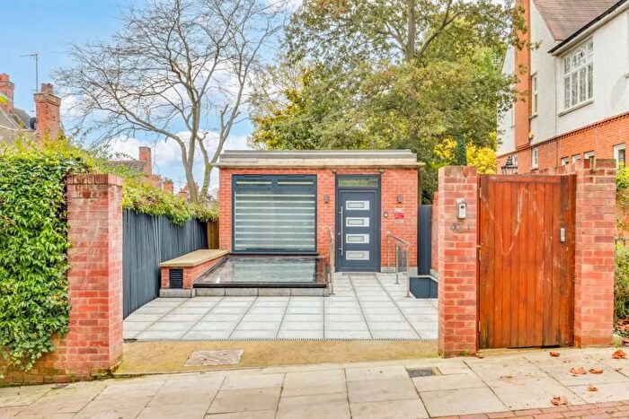 2 Bedroom Property To Rent In Ferncroft Avenue, Hampstead, NW3