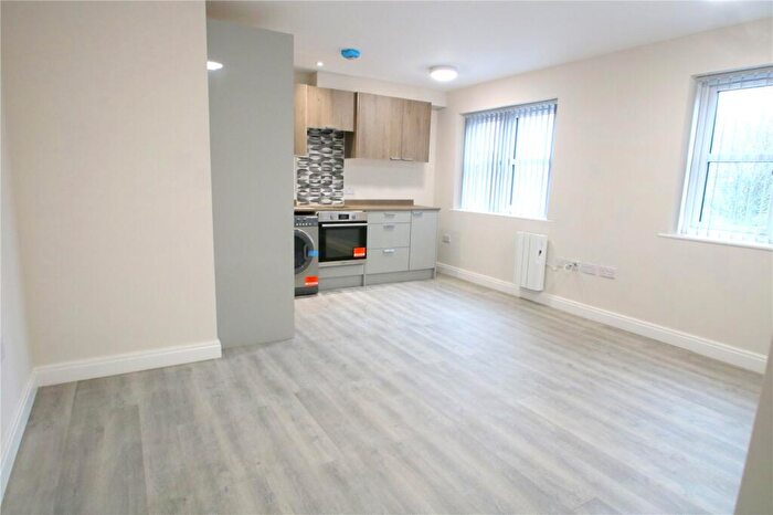 2 Bedroom Apartment To Rent In Northdale Court, Southville, Bristol, BS3