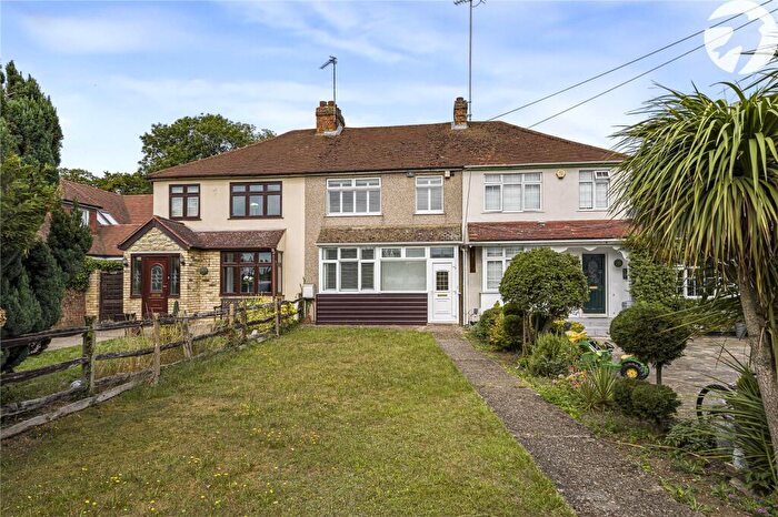 3 Bedroom Terraced House For Sale In Birchwood Road, Dartford, Kent, DA2