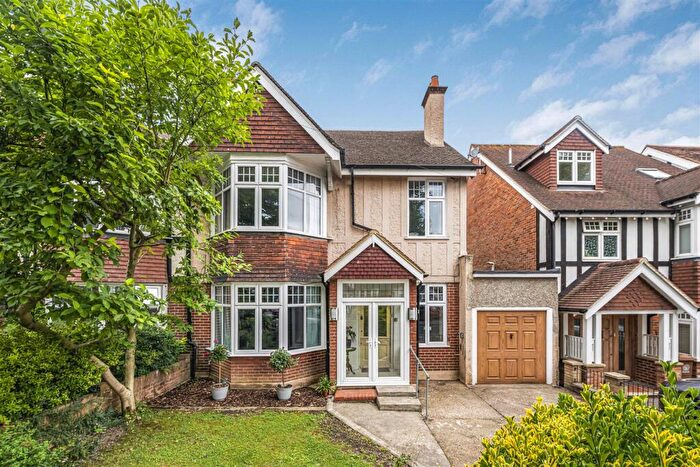 4 Bedroom Semi-Detached House For Sale In Rosebery Road, Cheam, Sutton, SM1