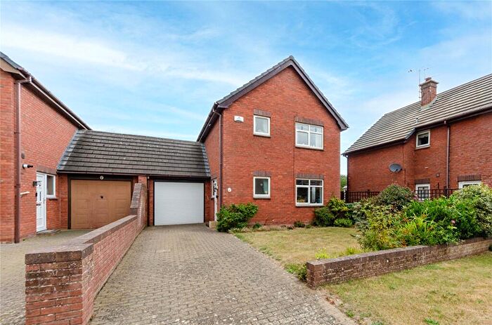 3 Bedroom Semi-Detached House For Sale In The Close, Penrhyn Bay, Llandudno, Conwy, LL30