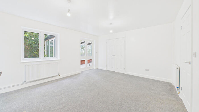4 Bedroom Detached House For Sale In Cosy Corner, Aston Clinton, Aylesbury, Buckinghamshire, HP22