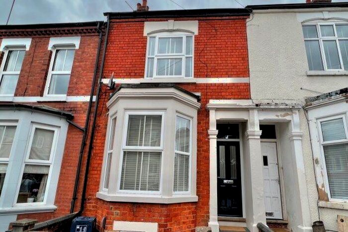 3 Bedroom Property To Rent In Cecil Road, Northampton, NN2
