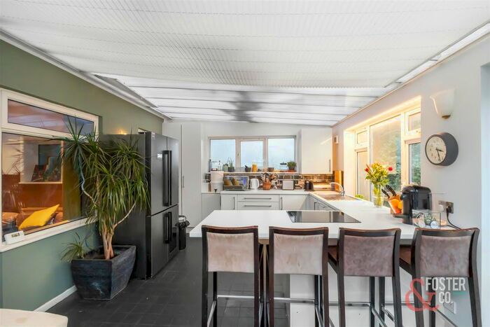 5 Bedroom Detached House For Sale In Lloyd Road, Hove, BN3