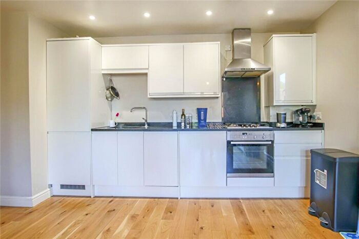 2 Bedroom Apartment To Rent In Norfolk Road, Maidenhead, Berkshire, SL6