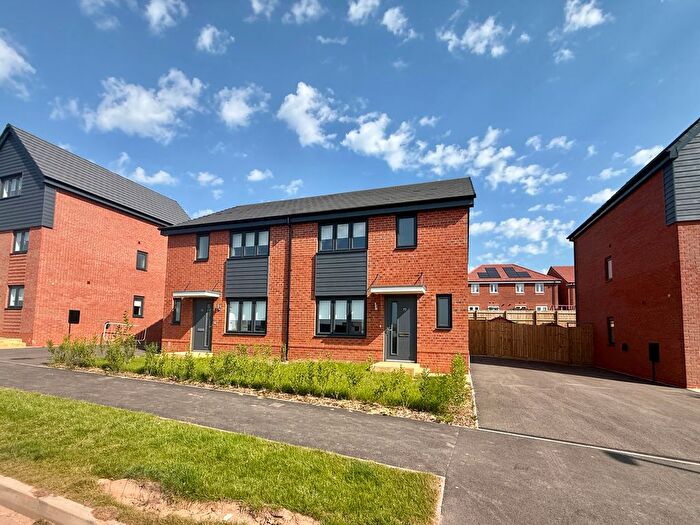 3 Bedroom Semi-Detached House To Rent In Thomas Blakemore Way, Priorslee, TF2