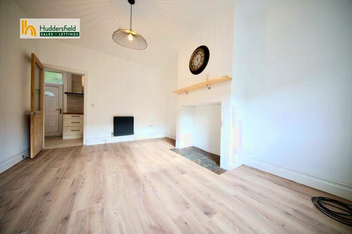 2 Bedroom Terraced House To Rent In Chestnut Street, Huddersfield, HD2