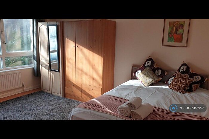 4 Bedroom Terraced House To Rent In Stoughton Close, London, SE11