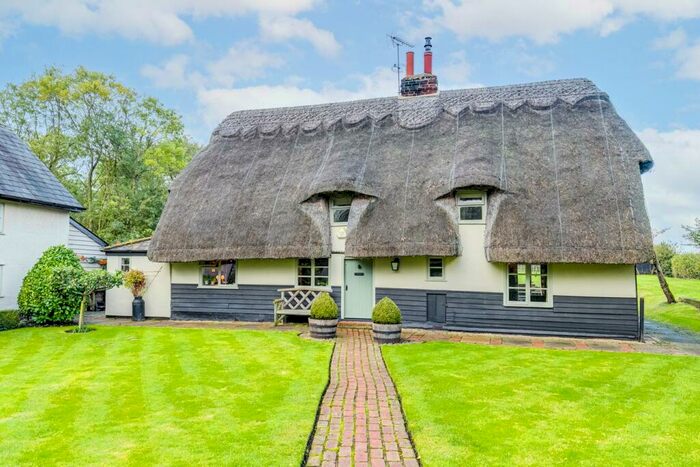 4 Bedroom Character Property For Sale In Hoops Lane, Therfield, SG8