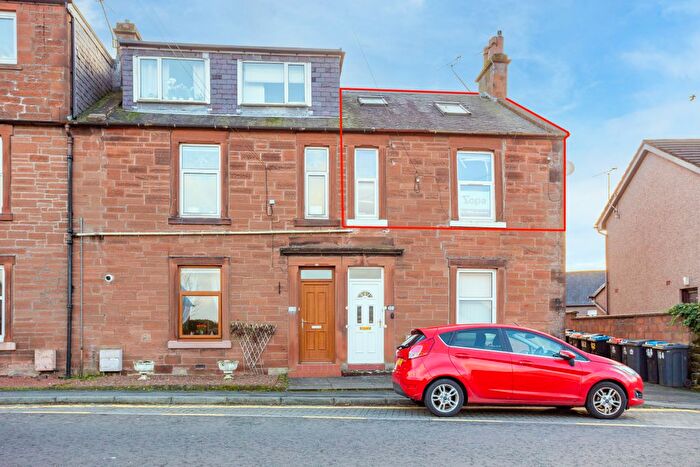 2 Bedroom Maisonette For Sale In Lockerbie Road, Dumfries, DG1