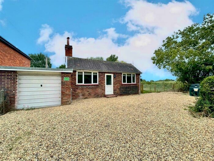 2 Bedroom Bungalow To Rent In Park Lane, Scarning, Dereham, NR19