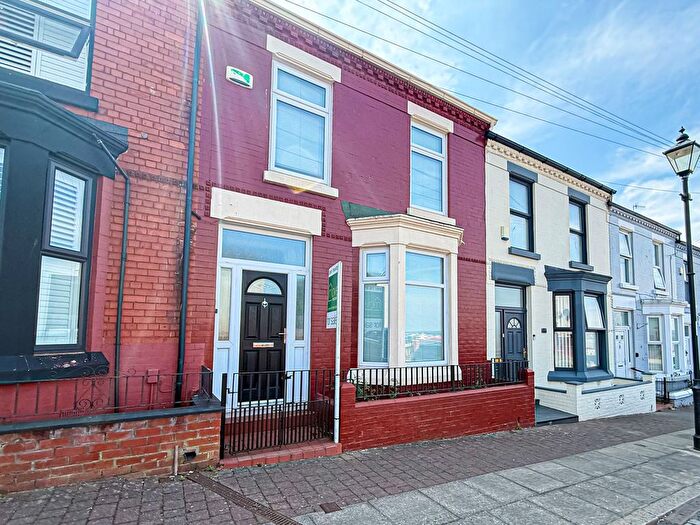 3 Bedroom Terraced House For Sale In Beresford Road, Liverpool, L8