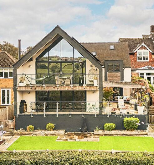 5 Bedroom Detached House For Sale In The Willows, Horsley Village, Derbyshire, DE21