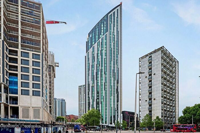 2 Bedroom Flat To Rent In Walworth Road, Elephant Amp; Castle, SE1