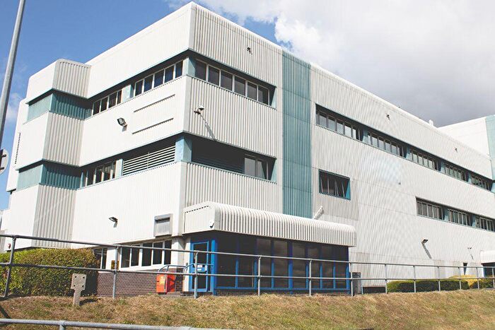 Commercial Property To Rent In Barwell Lane, Gosport, PO13