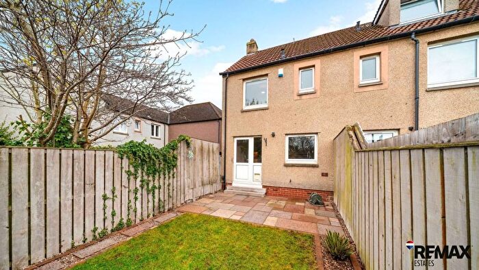 2 Bedroom Semi Detached House For Sale In South Gyle Mains, Edinburgh, EH12