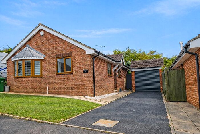 3 Bedroom Detached Bungalow For Sale In Maple Heights, St. Leonards-On-Sea, TN37