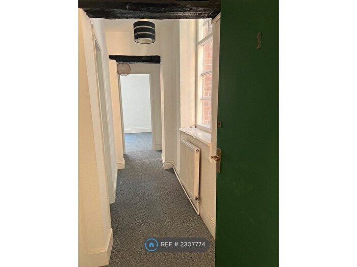 1 Bedroom Flat To Rent In Wyle Cop, Shrewsbury, SY1