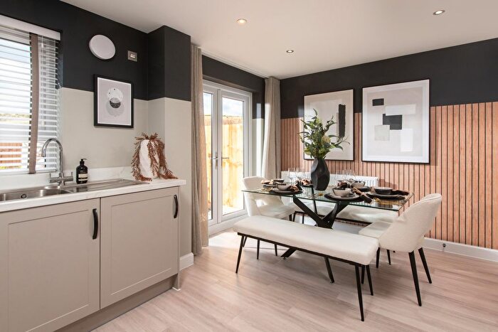 3 Bedroom End Terrace House For Sale In "Maidstone" At Armstrongs Fields, Broughton, Aylesbury, HP22