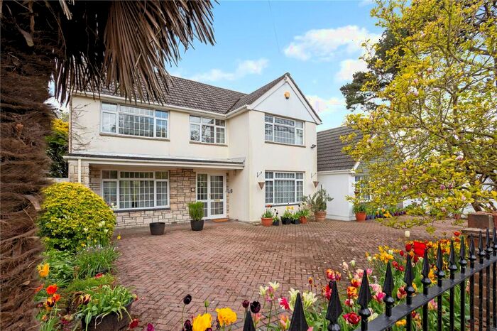 3 Bedroom Detached House For Sale In Motcombe Road, Branksome Park, Poole, Dorset, BH13