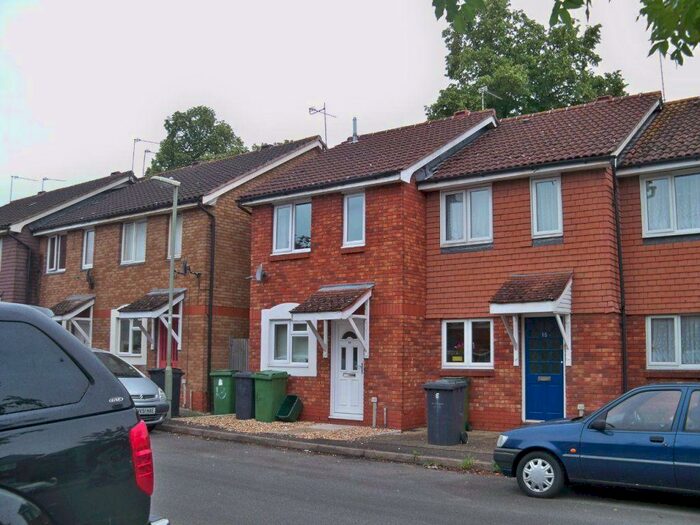 2 Bedroom Terraced House To Rent In Flaxfield Court, Basingstoke, RG21