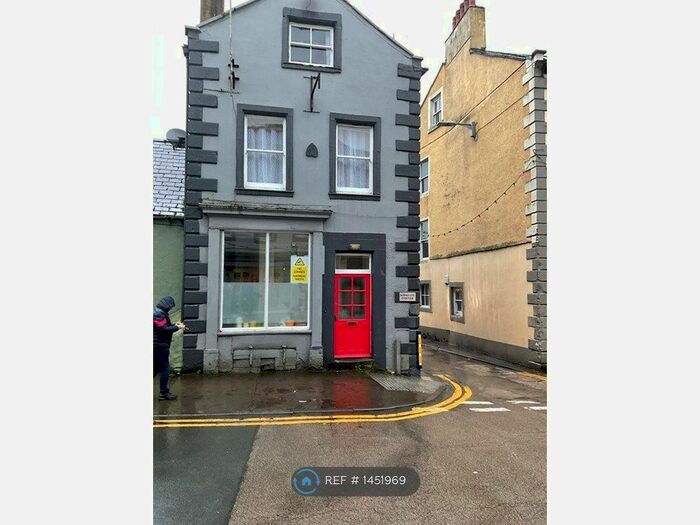 2 Bedroom Flat To Rent In Kirkgate Corner, Cockermouth, CA13