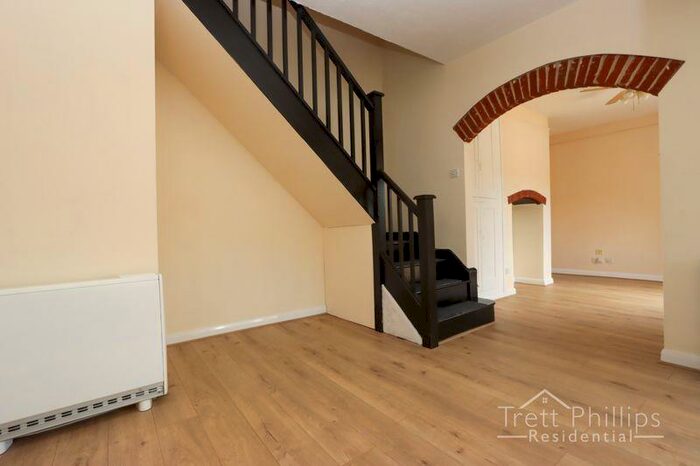 2 Bedroom Flat To Rent In High Street, Ludham, NR29