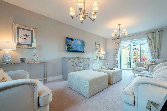 4 Bedroom Detached House For Sale In Off High Street/Cleyhill Gardens Chapmanslade, BA13