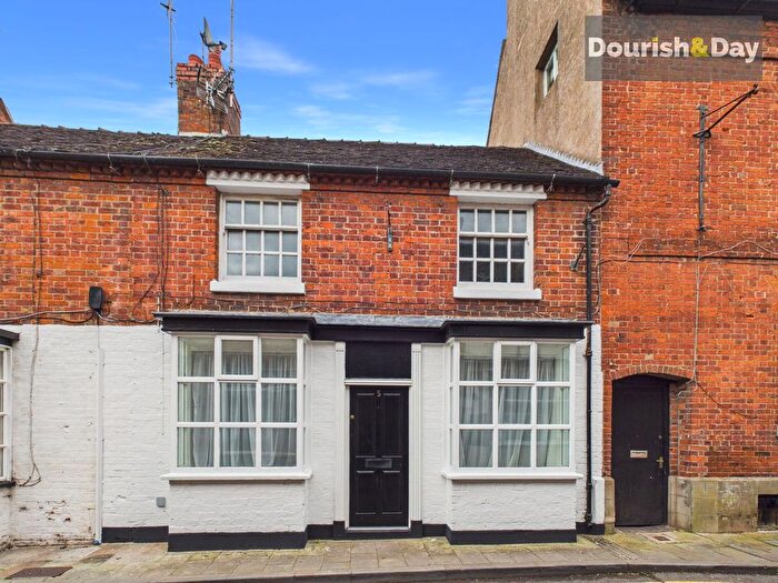 3 Bedroom Terraced House For Sale In St. Marys Street, Market Drayton, TF9