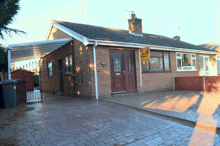 2 Bedroom Bungalow To Rent In Queens Drive, Swadlincote, DE11