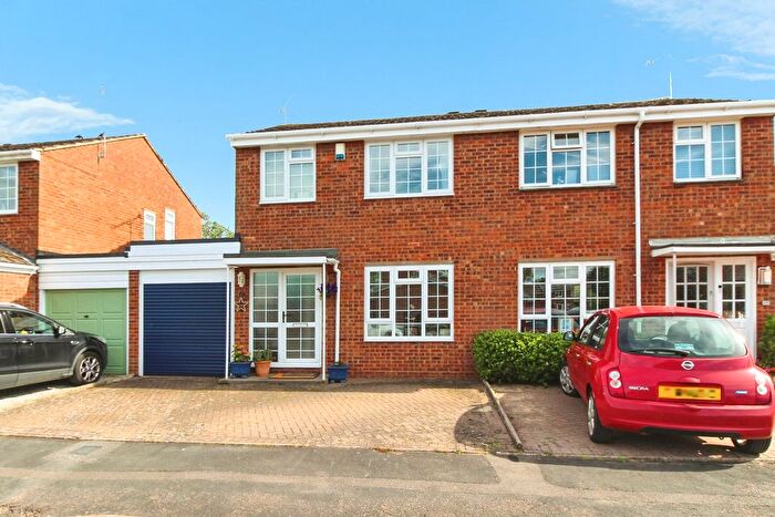 3 Bedroom Semi-Detached House For Sale In Slade Meadow, Leamington Spa, CV31
