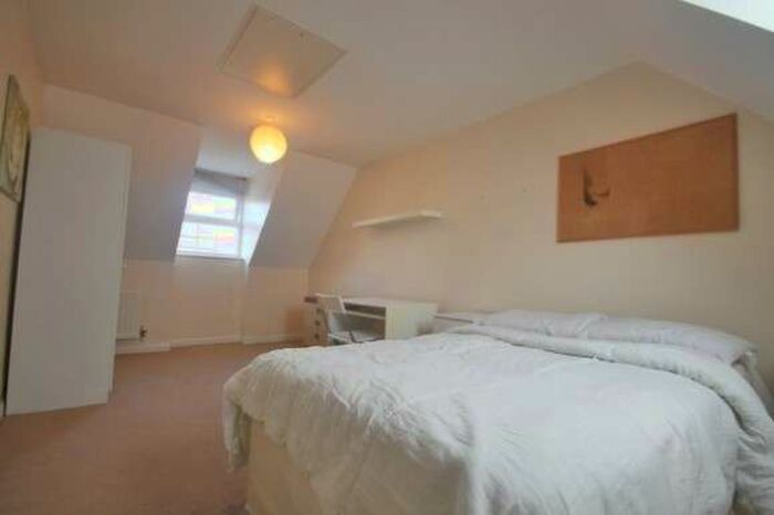 1 Bedroom House To Rent In Streamside Tuffley, Gloucester, GL4