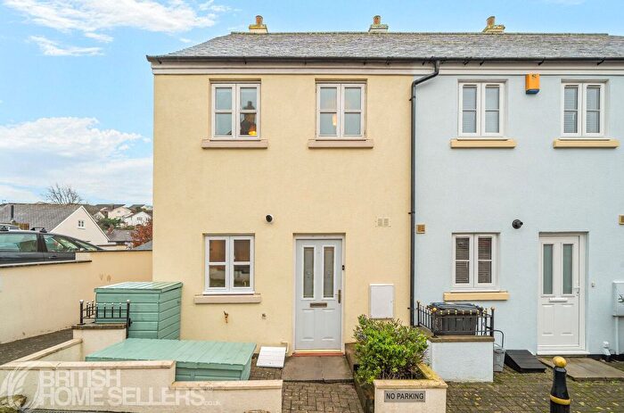 4 Bedroom End Of Terrace House For Sale In Scholars Walk, Kingsbridge, Devon, TQ7