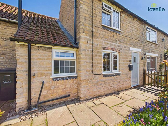 2 Bedroom Semi Detached House To Rent In Beckside, Nettleham, Lincoln, LN2