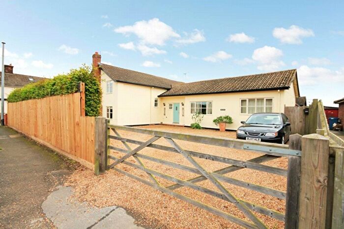 4 Bedroom Detached House To Rent In The Street, Shotley, IP9