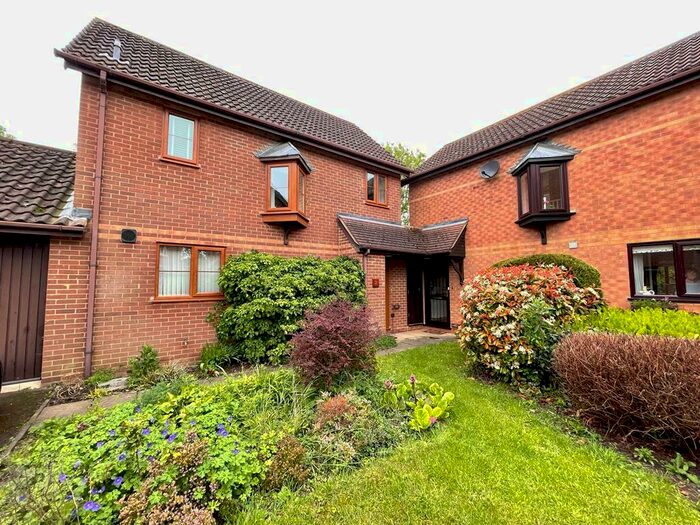 3 Bedroom House To Rent In Wakefield Close, Great Chesterford, Saffron Walden, CB10