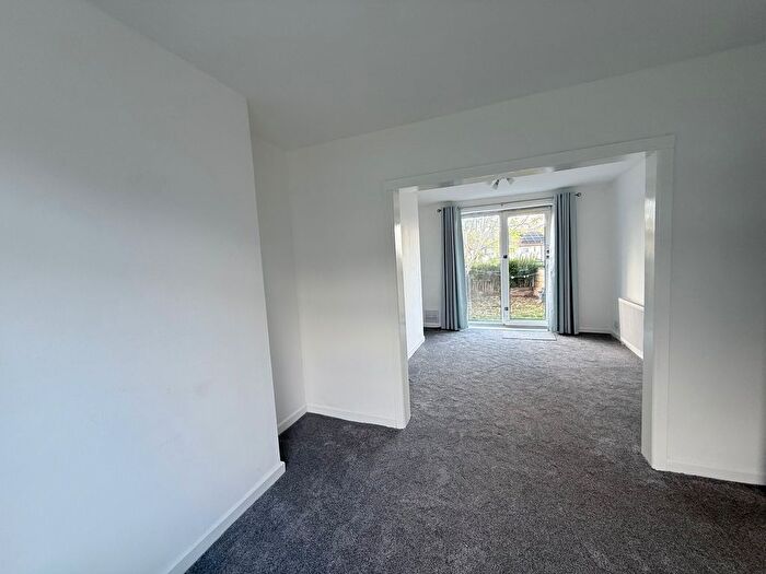 3 Bedroom Property To Rent In Dorset Avenue, Cheadle, SK8