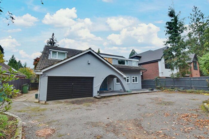 3 Bedroom Flat To Rent In Langley Road, Watford, WD17