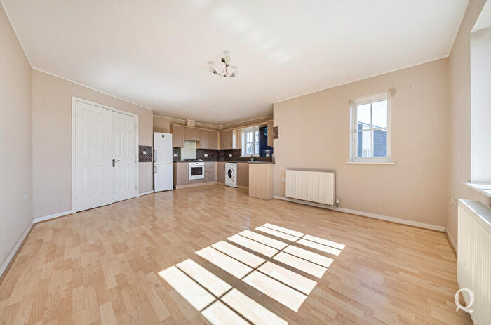 1 Bedroom Apartment For Sale In Reams Way, Kemsley, Sittingbourne, Kent, ME10