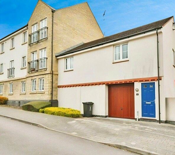 2 Bedroom Coach House To Rent In Ashleworth Road, Redhouse, Swindon, SN25