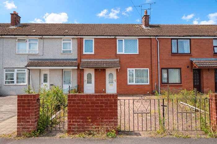 3 Bedroom Terraced House For Sale In Drakes Way, Swindon, SN3