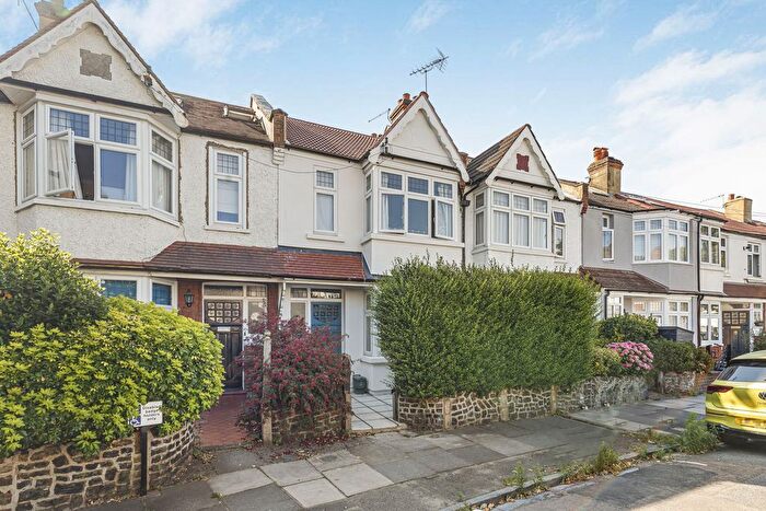 2 Bedroom Terraced House For Sale In Treen Avenue, Barnes, SW13